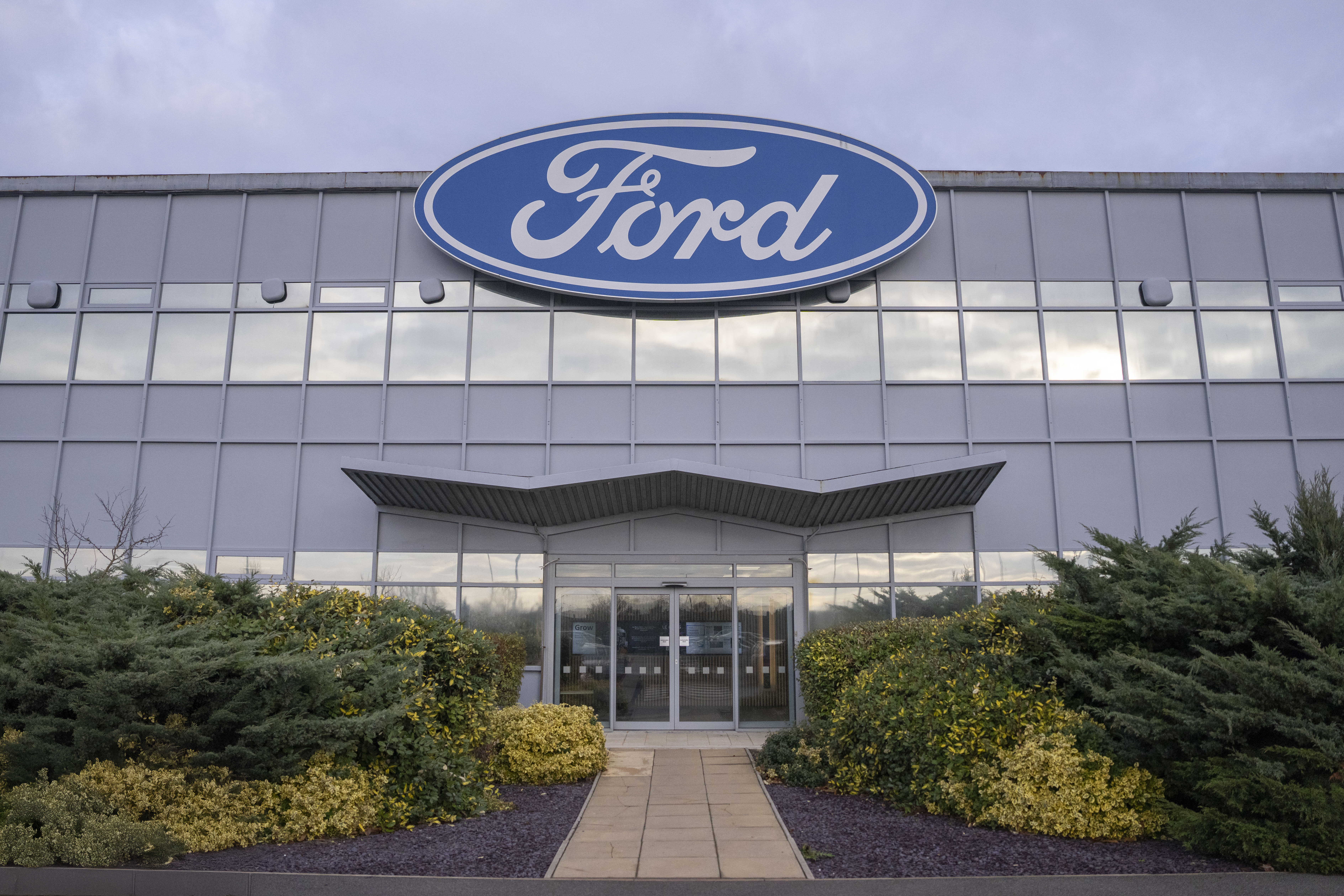 Ford Halewood Powers Up: Electric Drive Unit Production Begins