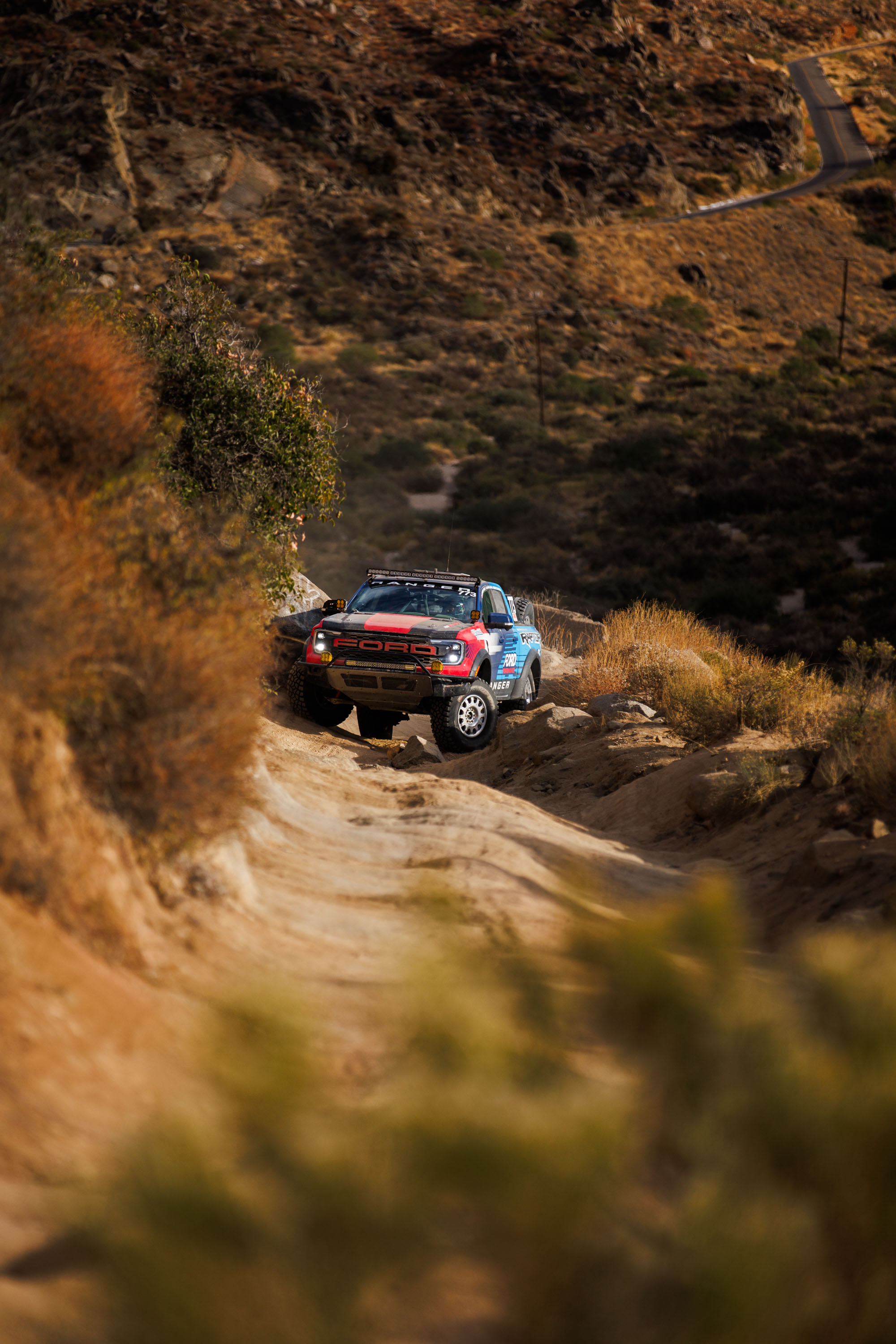 In the heart of Baja California, where the desert becomes the ultimate rival, Ford Performance celebrated an extraordinary achievement: a two-truck victory in the 2024 Baja 1000. The Bronco DR and Ford Ranger Raptor emerged triumphant after navigating hundreds of miles of brutal terrain, proving their strength in one of the toughest races on Earth.