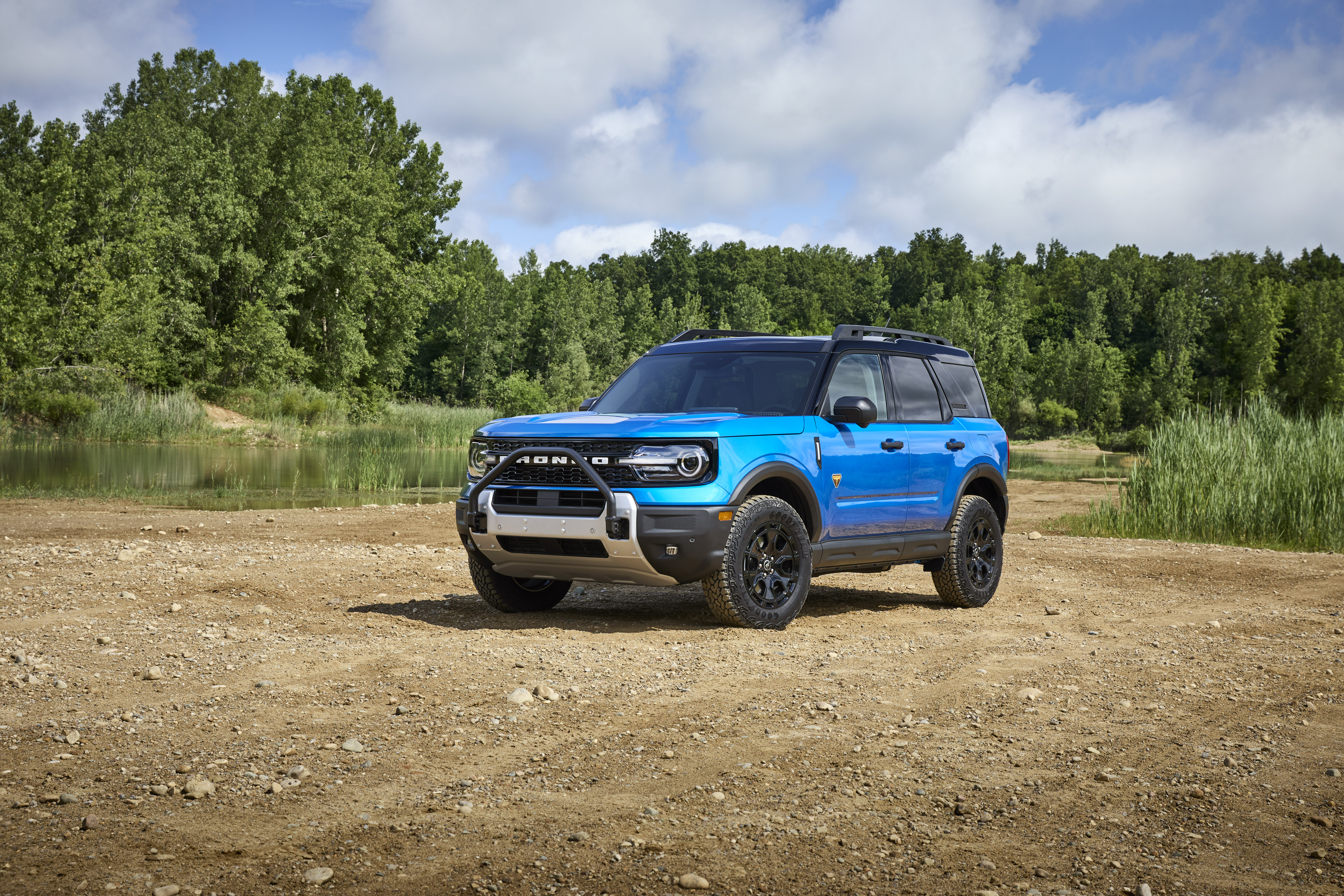 Preproduction model shown. Available early 2025.