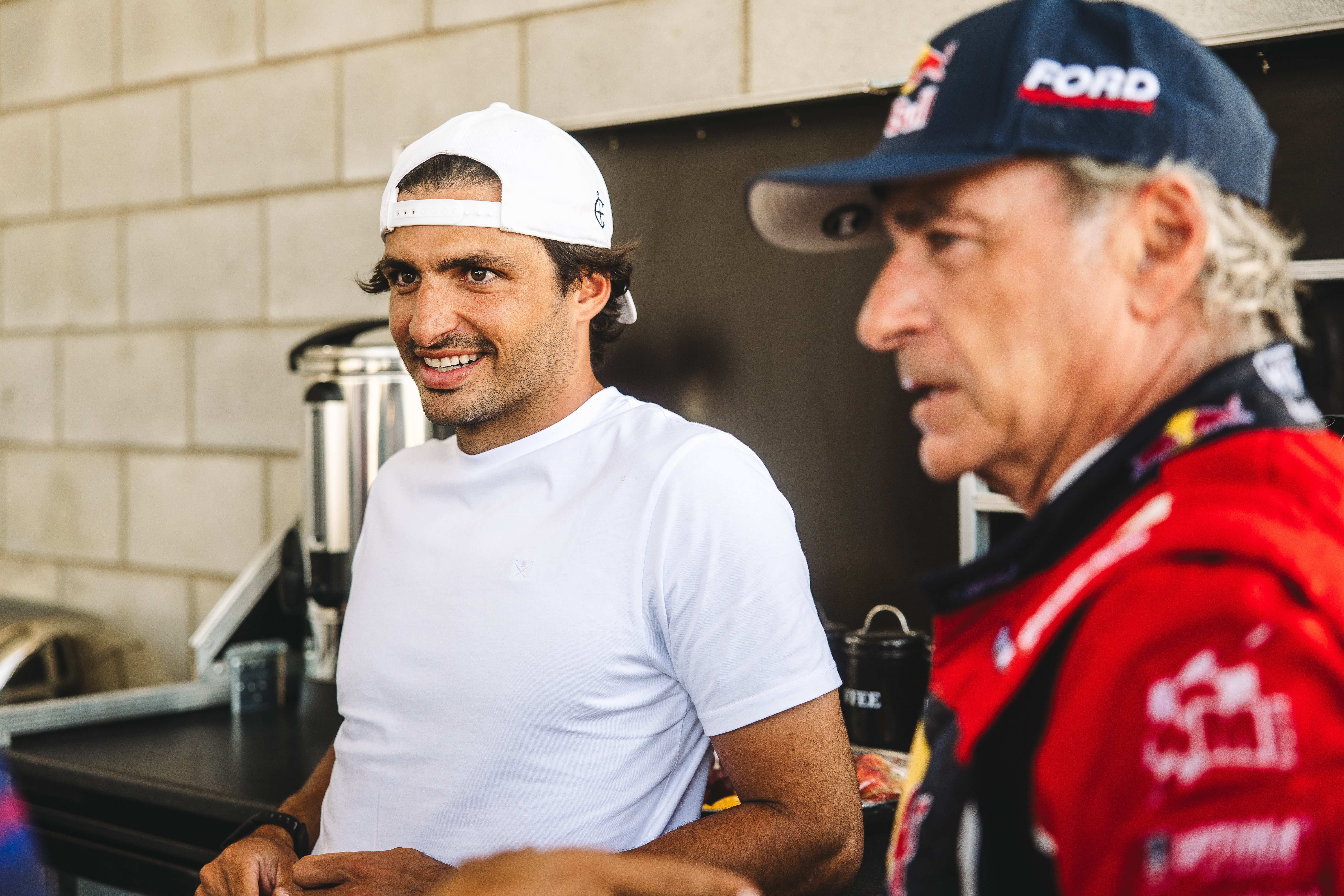 Last month in Zaragoza, Spain, at the final test of the Ford Raptor T1+ ahead of the 2025 Rallye du Maroc and 2026 Dakar Rally, Carlos Sainz Snr welcomed a very special guest as his son joined him in the passenger seat normally reserved for navigator Lucas Cruz.
