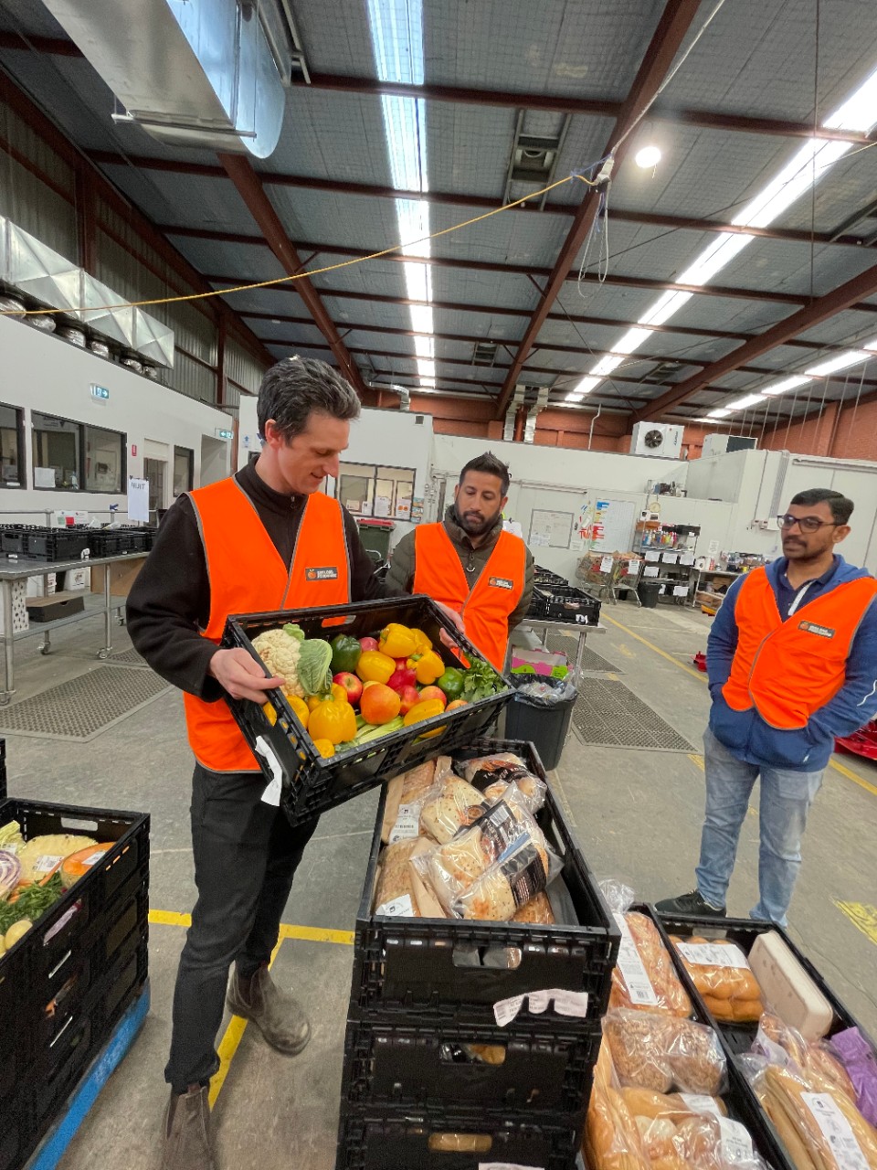 Ford volunteers help out in Australia.